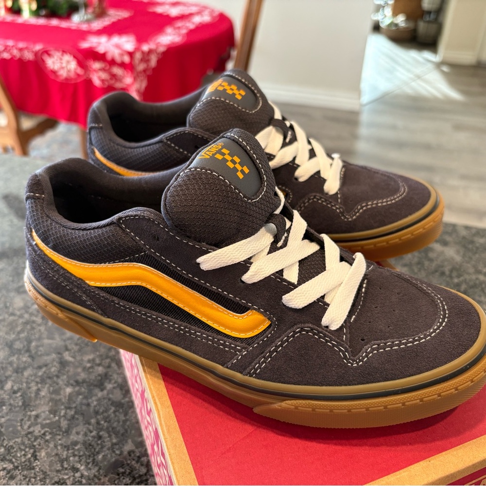 Vans Blue and Orange Sneakers Classic Low-Top Design